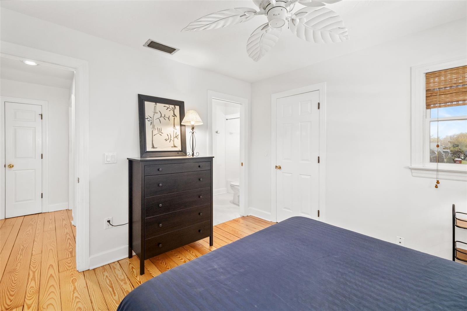 OYSTER BAY - Residential