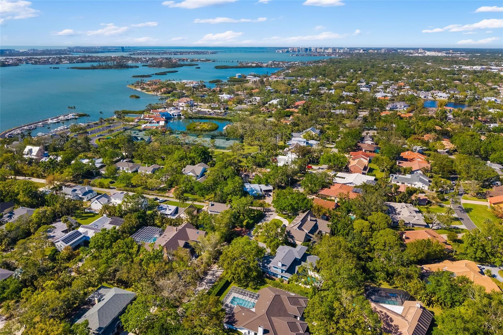 OYSTER BAY - Residential