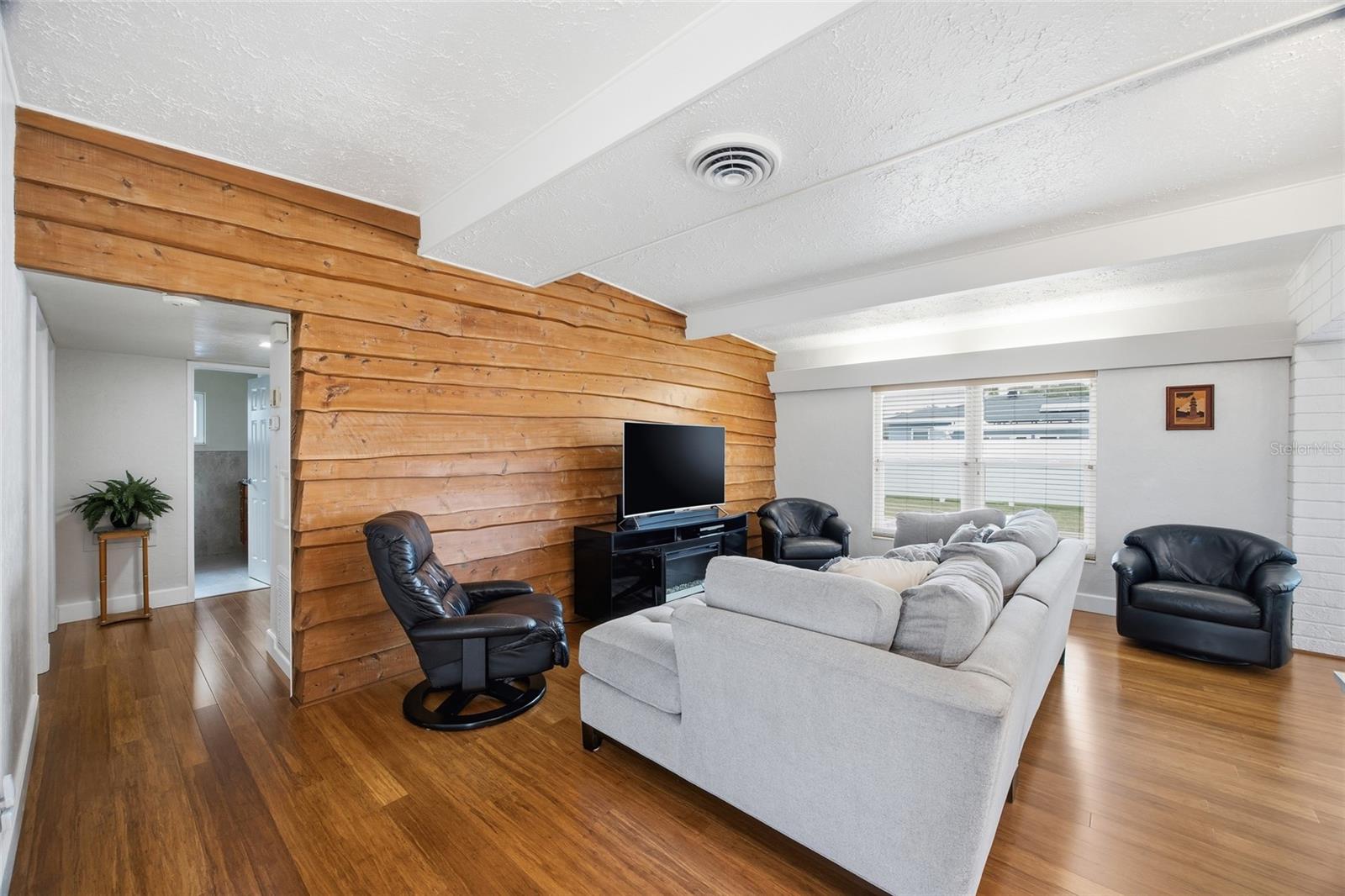 GARDEN MANOR SEC 1 REP - Residential