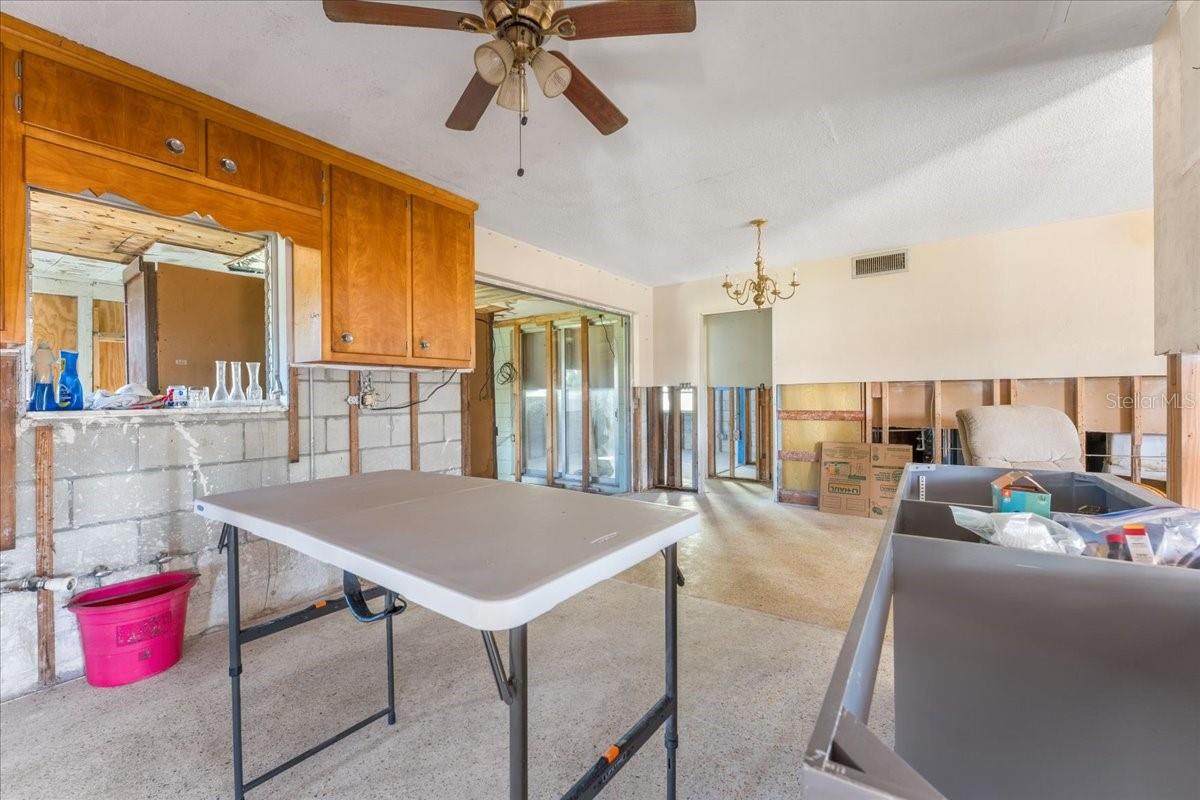 PASADENA ISLE - Residential