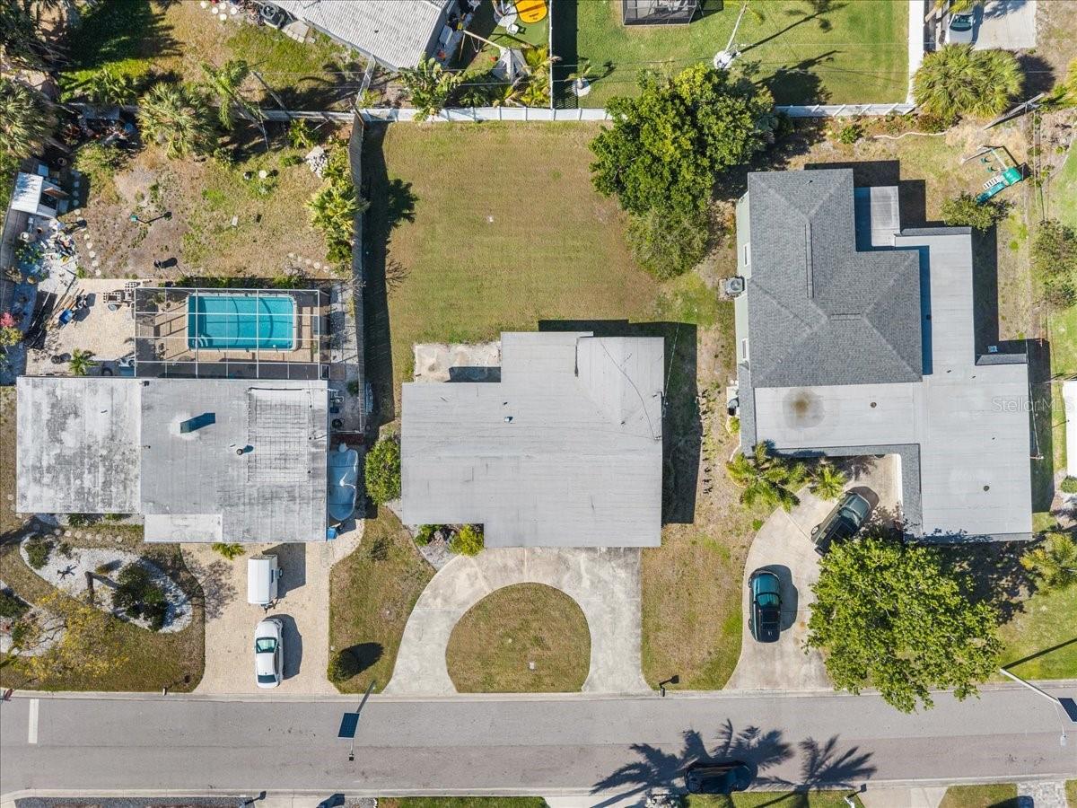 PASADENA ISLE - Residential