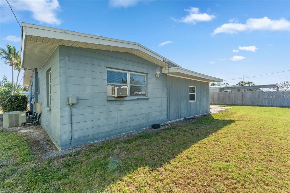 PASADENA ISLE - Residential