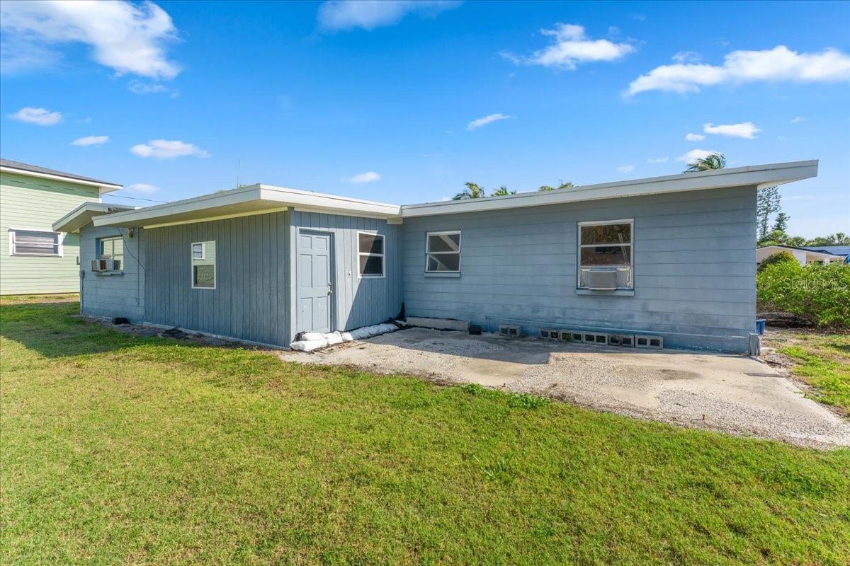 PASADENA ISLE - Residential