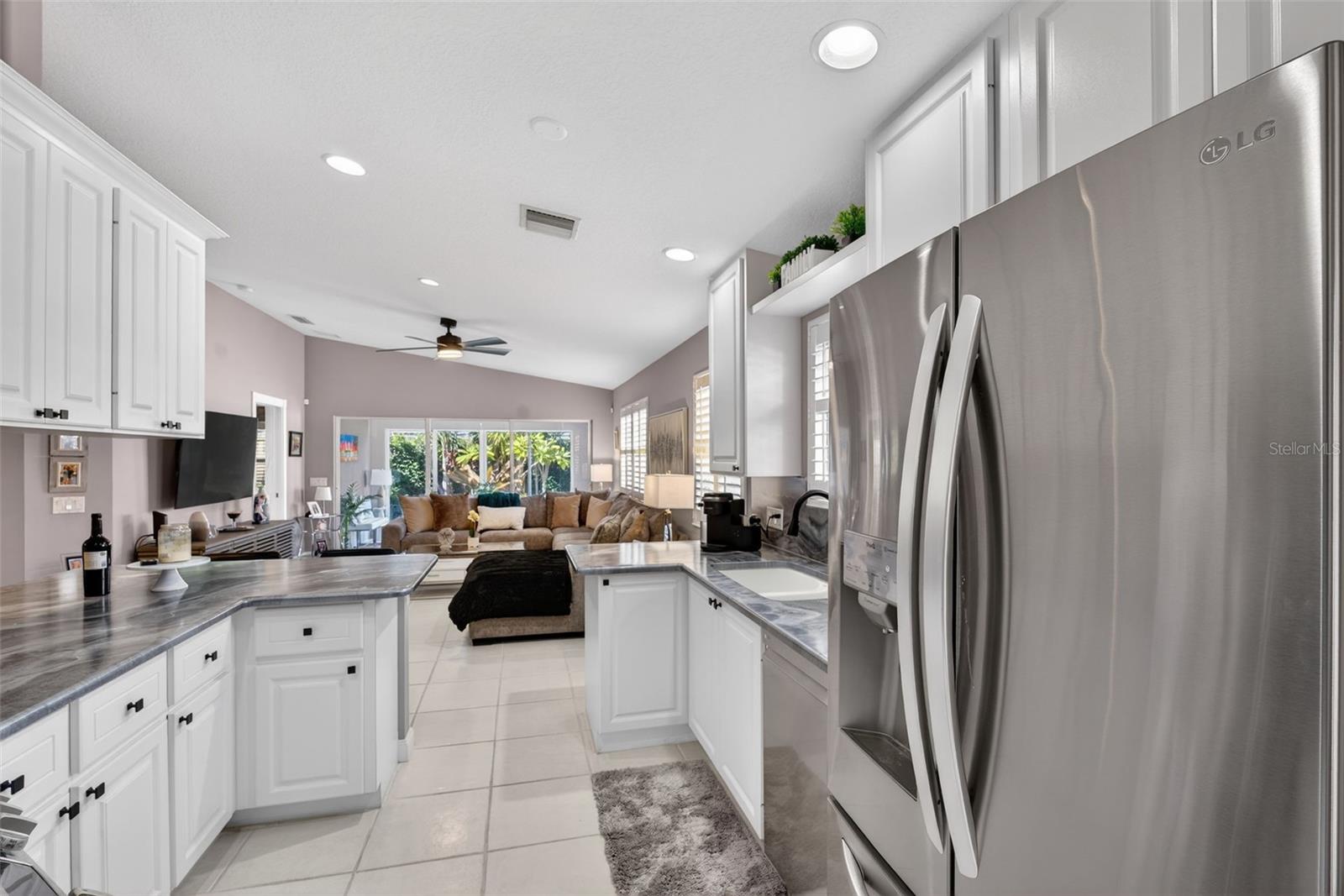 VILLAGEWALK - Residential