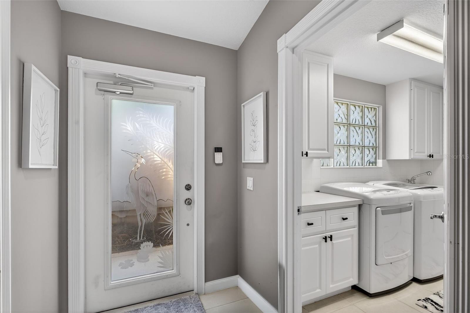 VILLAGEWALK - Residential