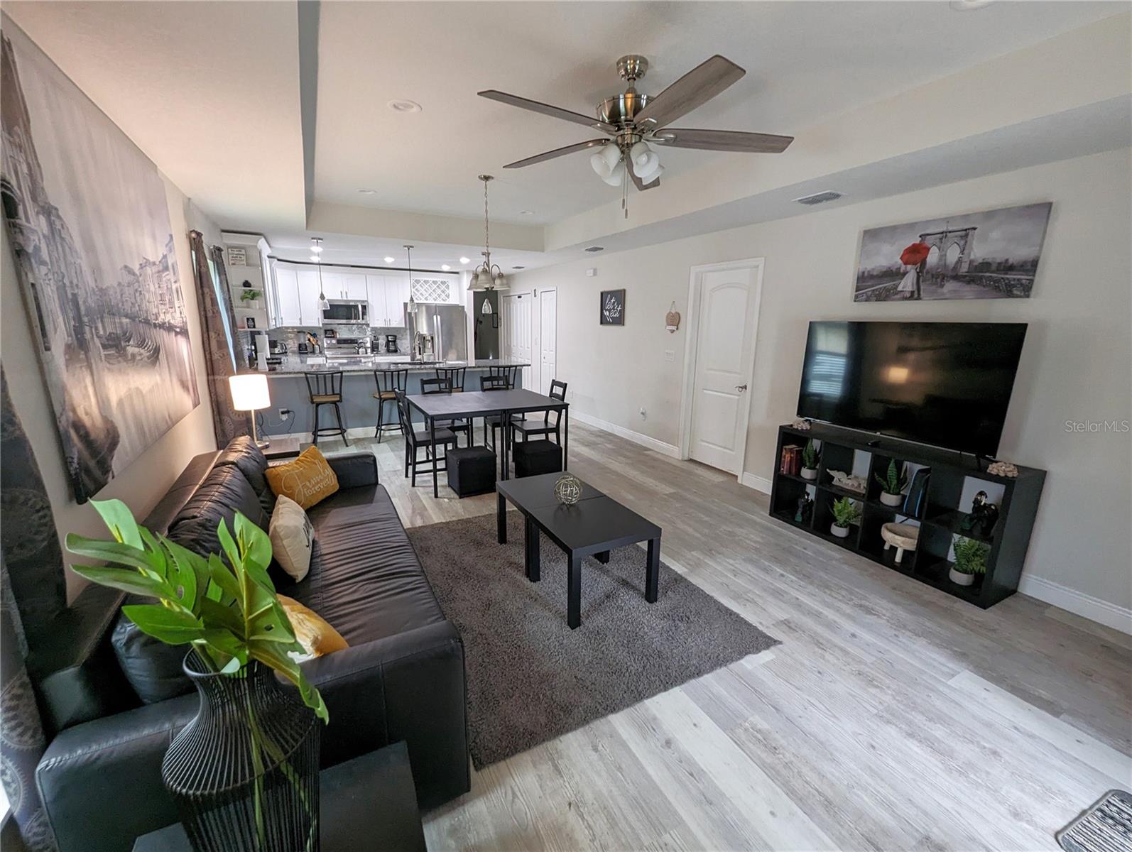 BELLMONT HEIGHTS - Residential