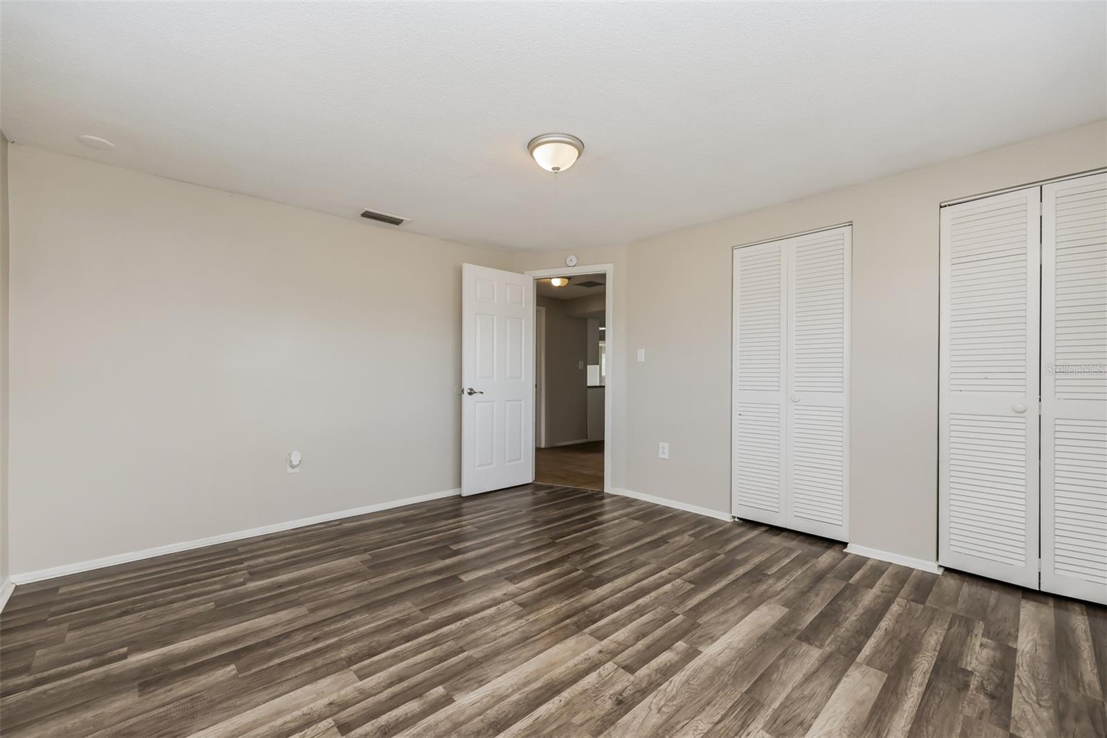 EMBASSY HILLS - Residential