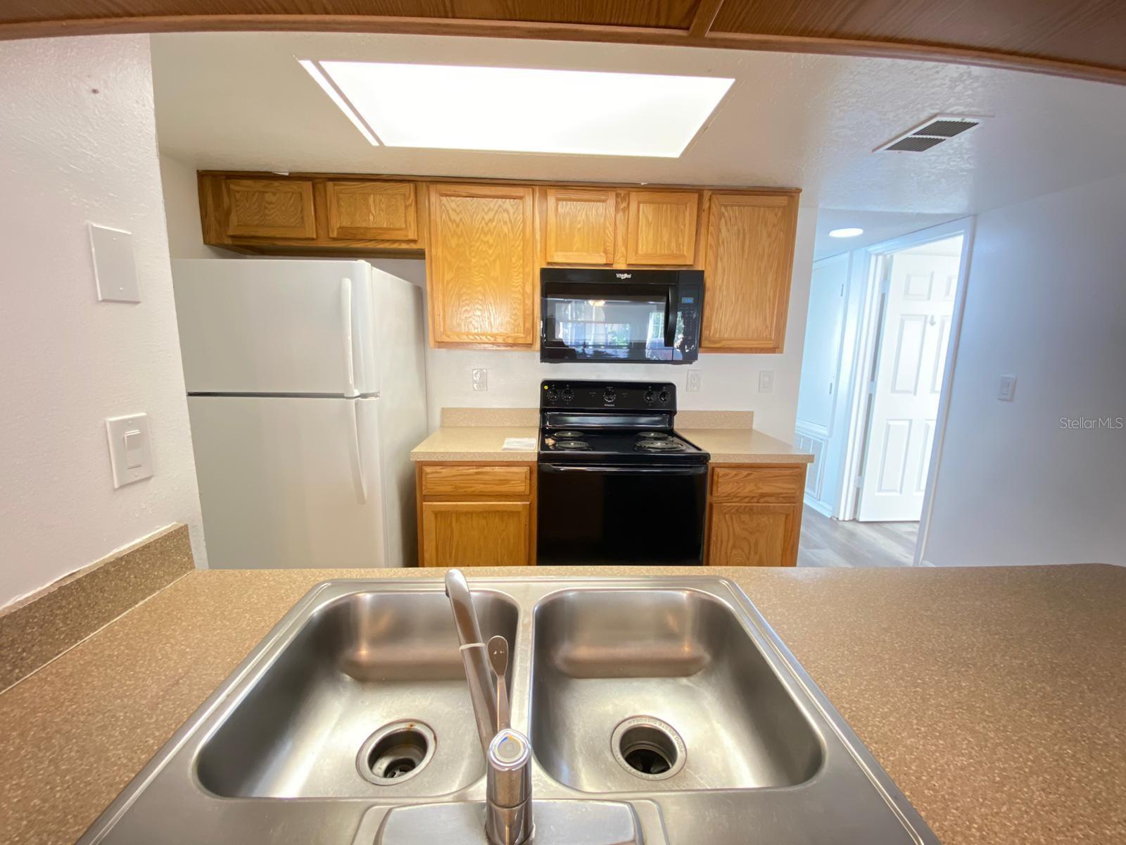 VILLAS AT SOMERSET - Residential Lease