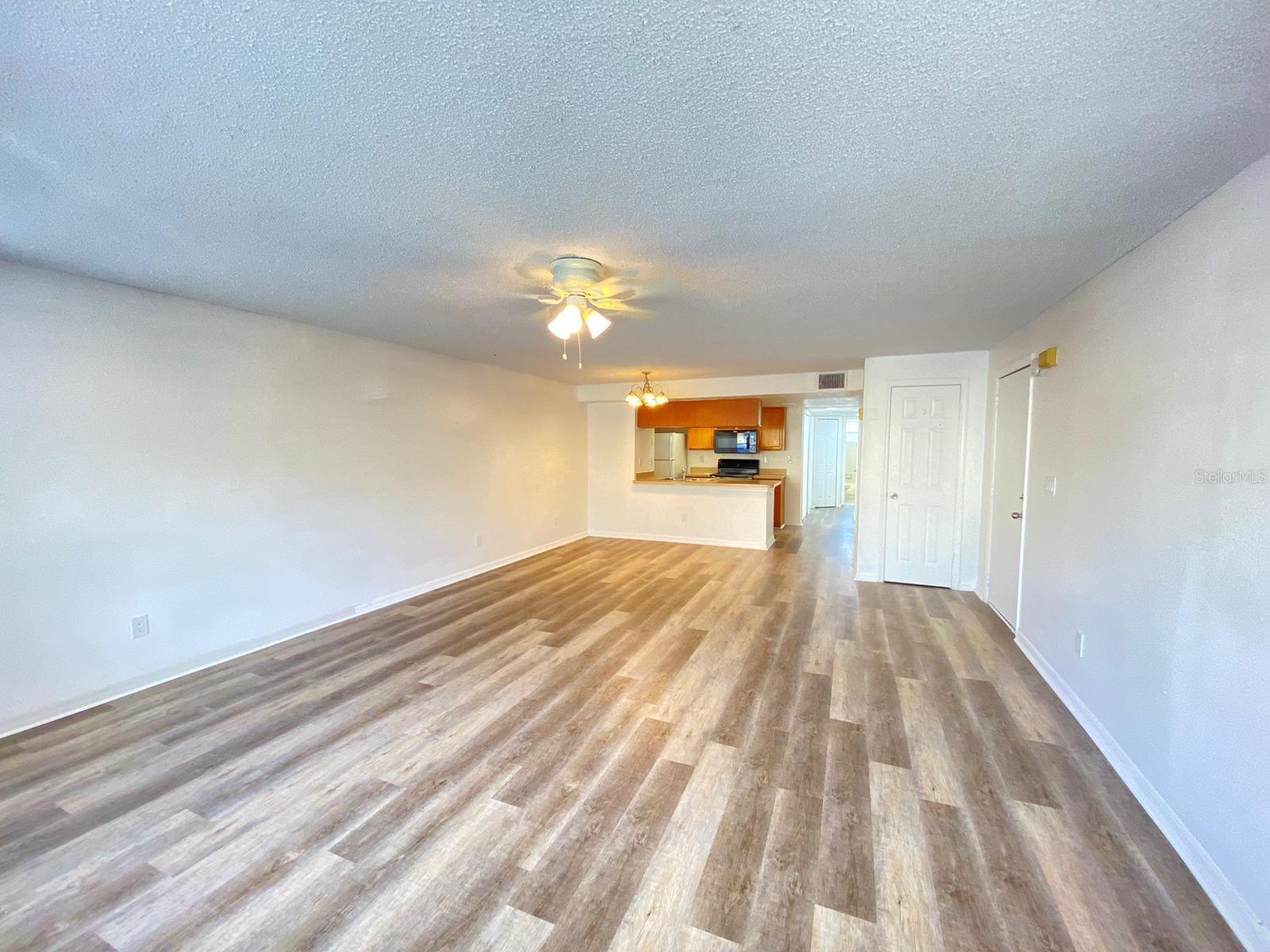 VILLAS AT SOMERSET - Residential Lease