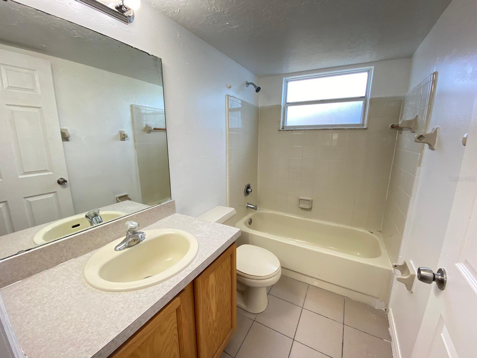 VILLAS AT SOMERSET - Residential Lease