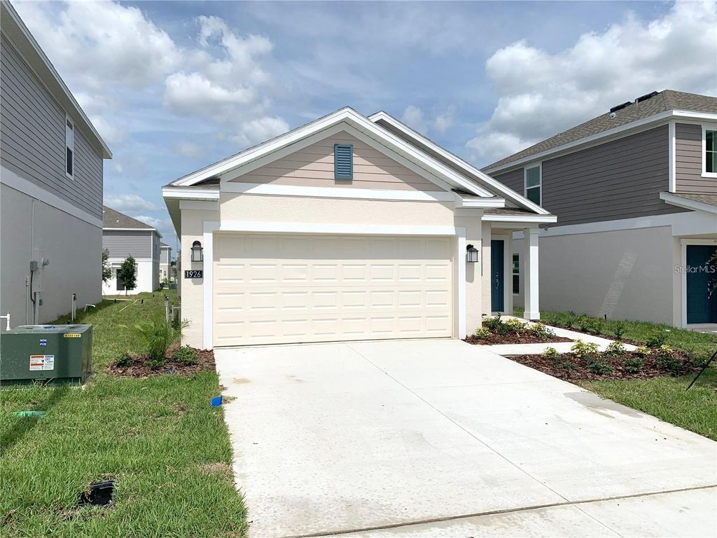 Photo of 1926 Niagra Drive, Davenport, FL 33837 (MLS # O6361418)