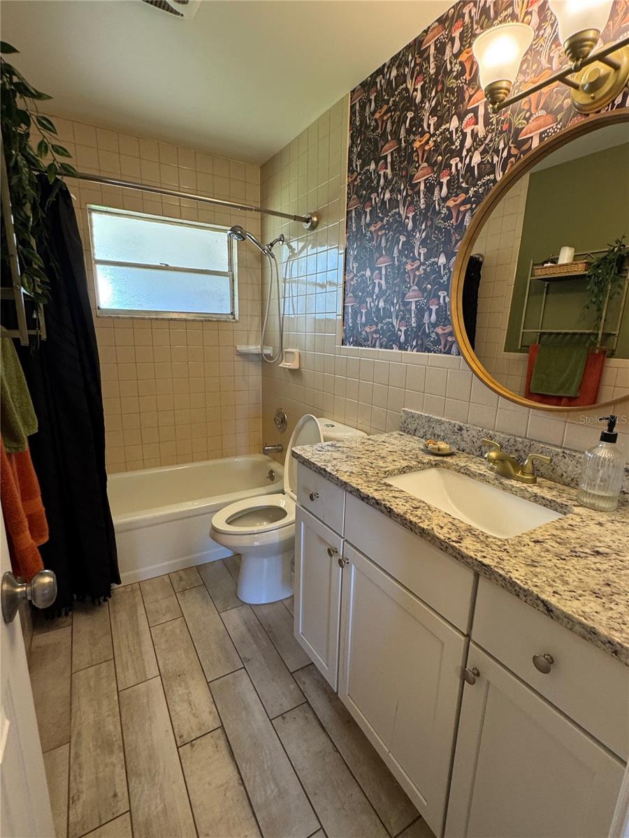 HIDDEN HOLLOW - Residential