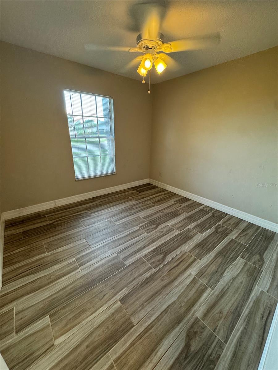 HIDDEN HOLLOW - Residential