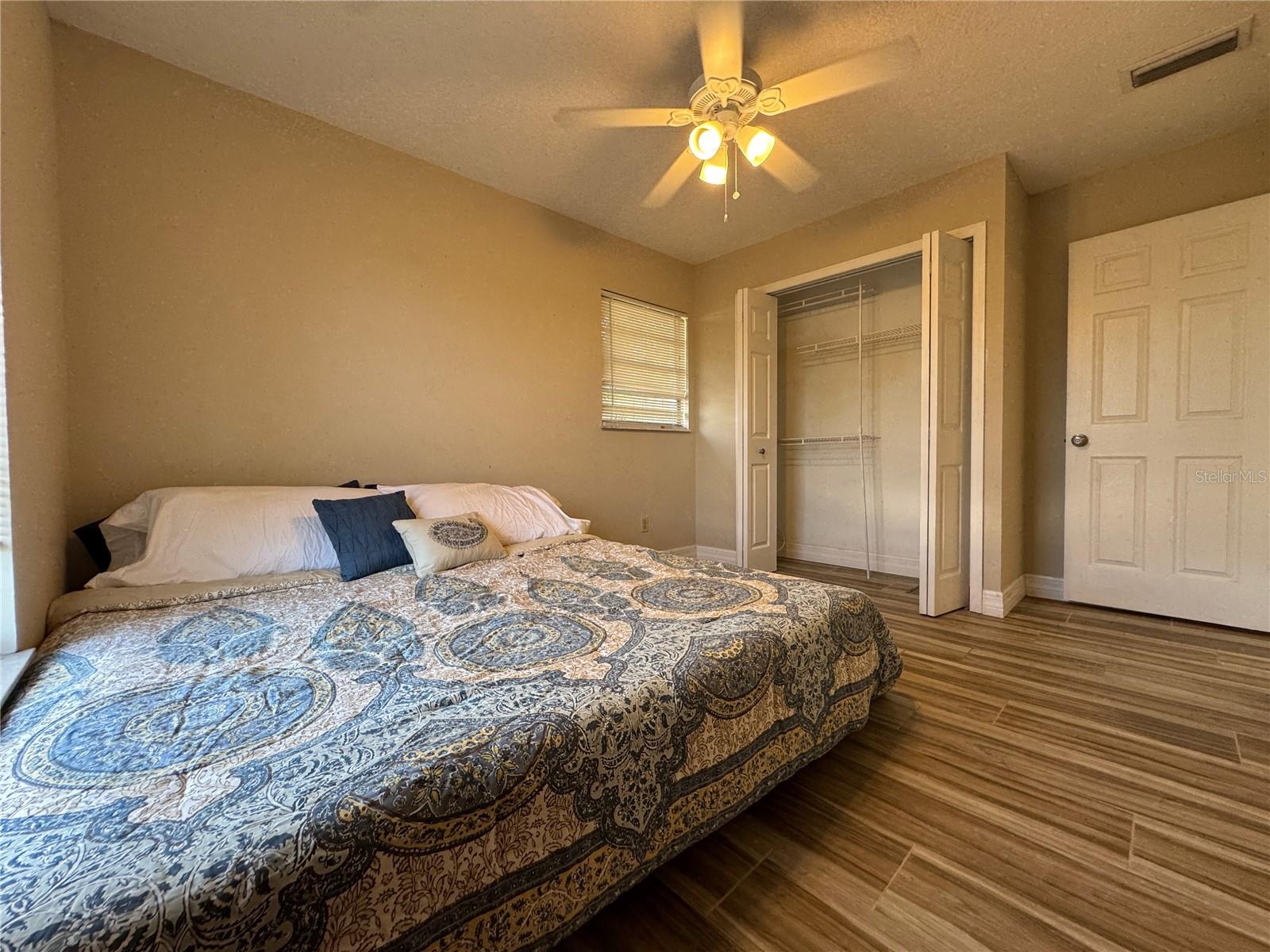 HIDDEN HOLLOW - Residential