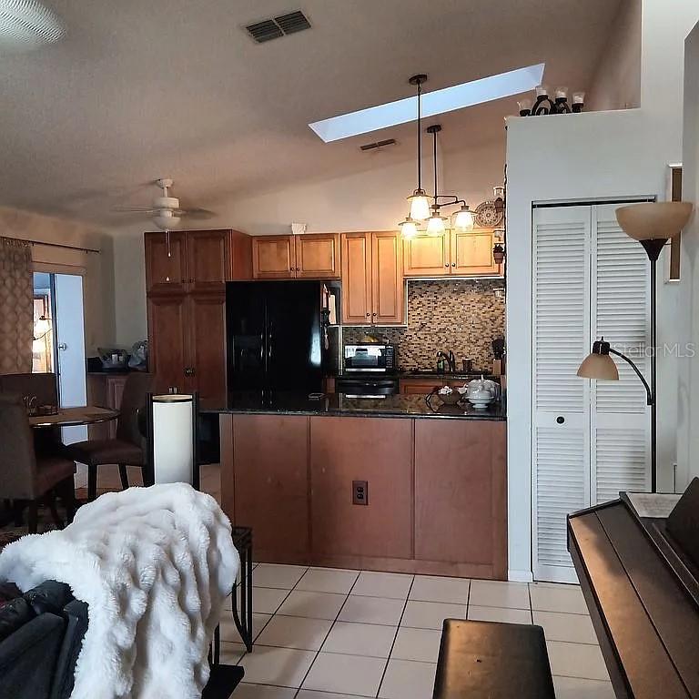 ROYAL PALM VILLAS - Residential