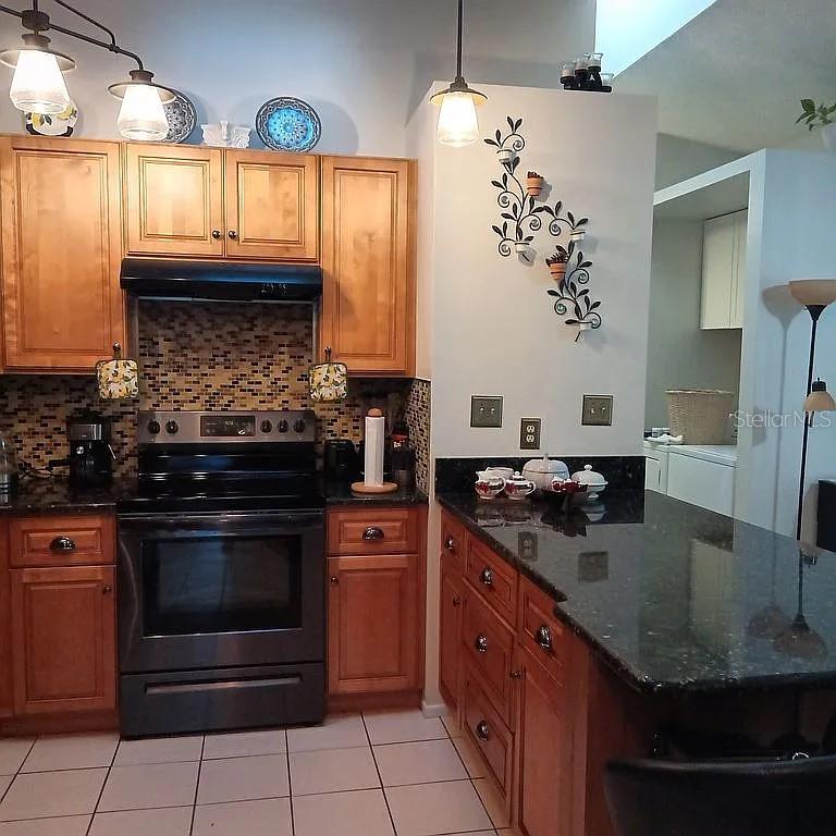 ROYAL PALM VILLAS - Residential