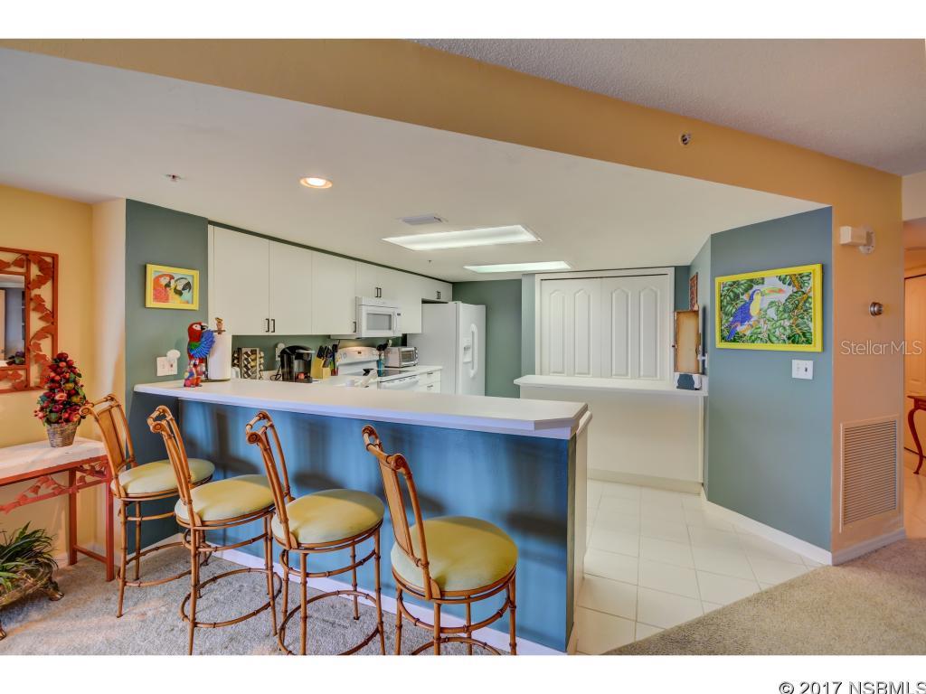 Oceans 08 Condo - Residential