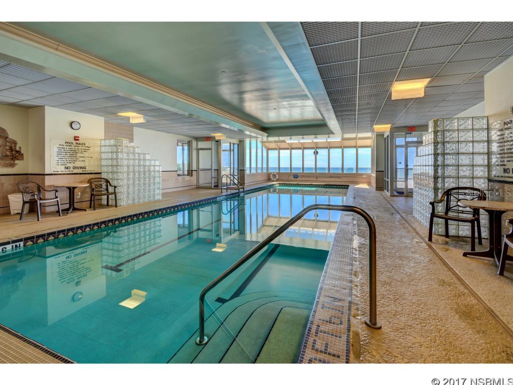 Oceans 08 Condo - Residential