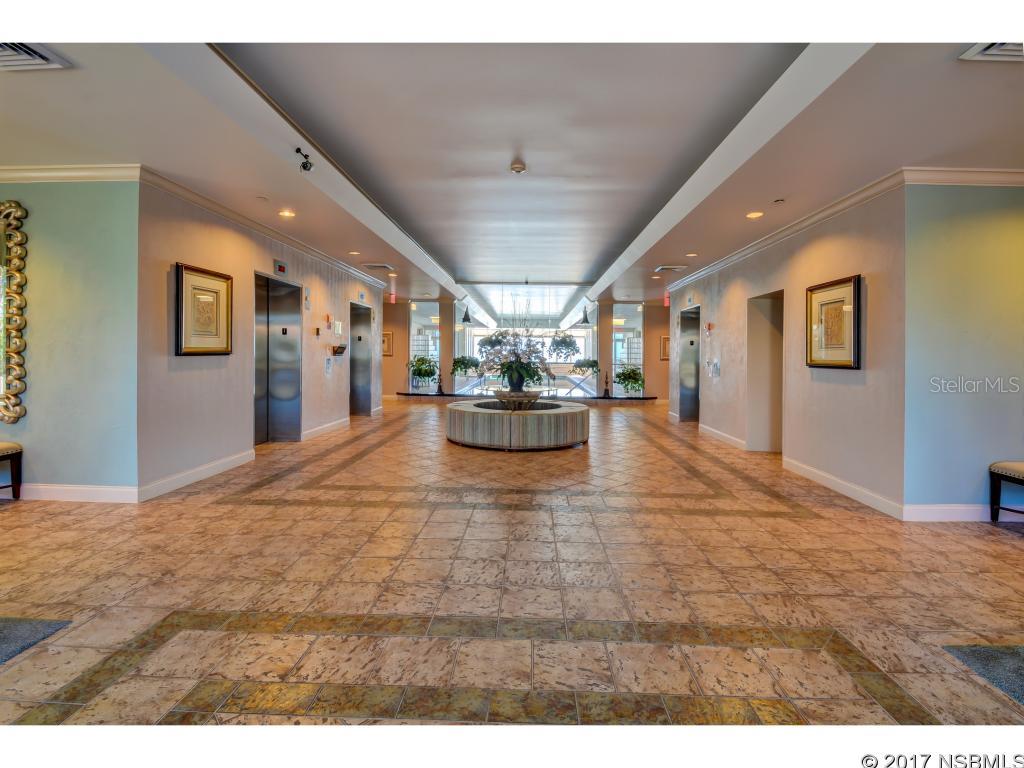 Oceans 08 Condo - Residential