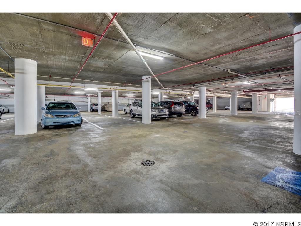 Oceans 08 Condo - Residential