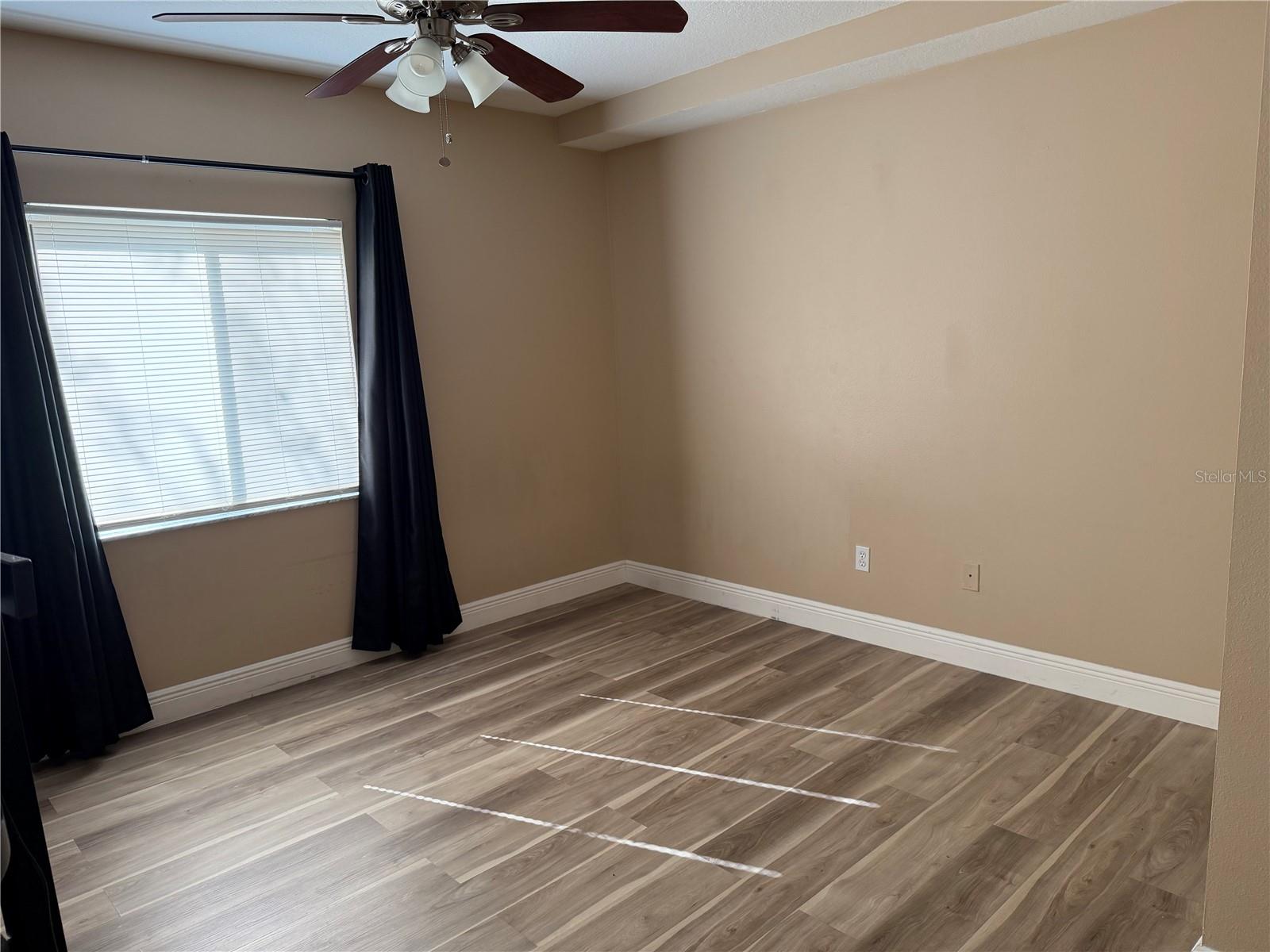 VILLA DEL SOL/MDW WOODS CONDO - Residential Lease