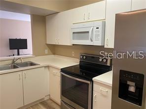 VILLA DEL SOL/MDW WOODS CONDO - Residential Lease