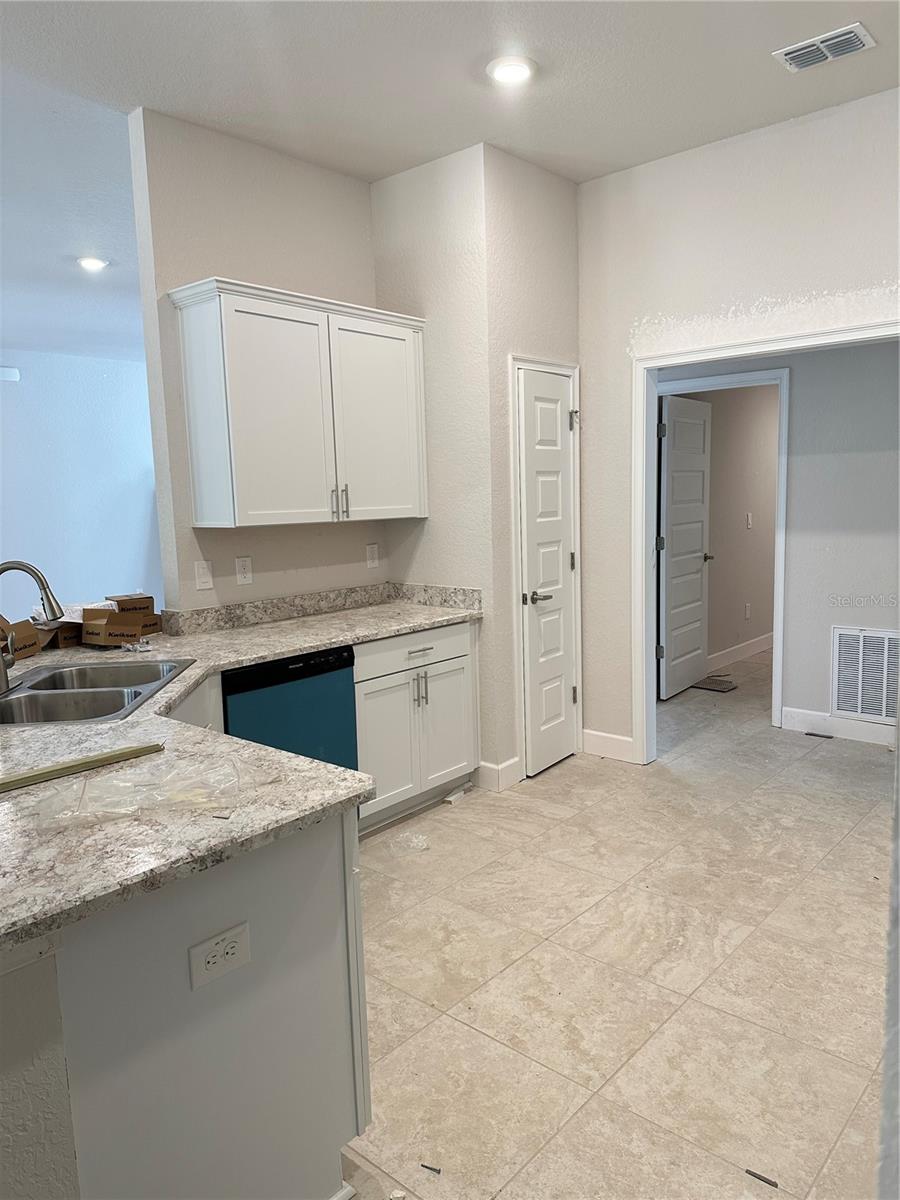 OAKS AT OCALA CROSSINGS S - Residential