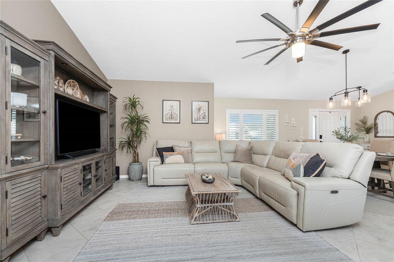 PUNTA GORDA ISLES SEC 11 - Residential