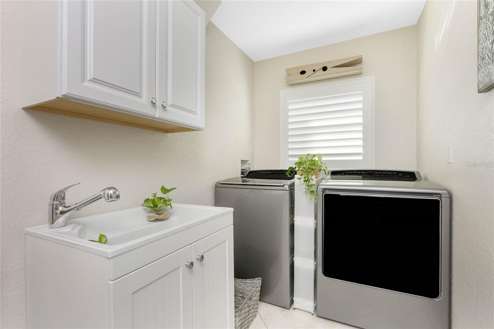 PUNTA GORDA ISLES SEC 11 - Residential