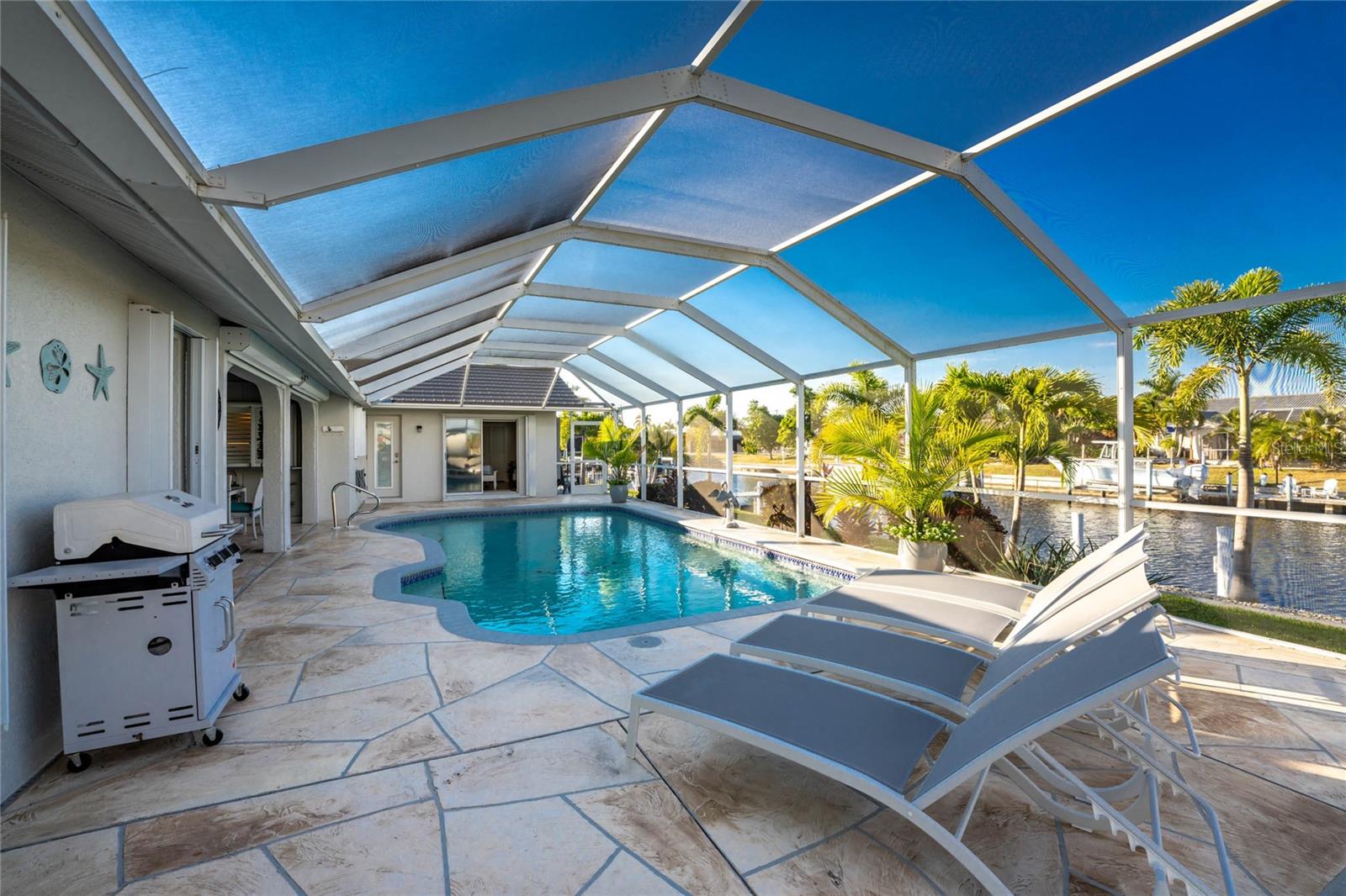 PUNTA GORDA ISLES SEC 11 - Residential