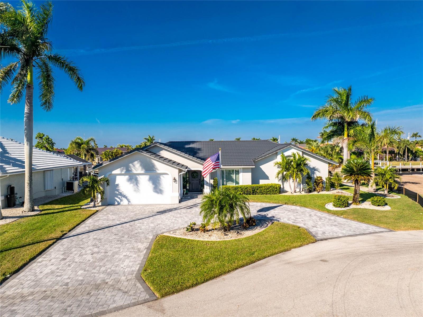 PUNTA GORDA ISLES SEC 11 - Residential