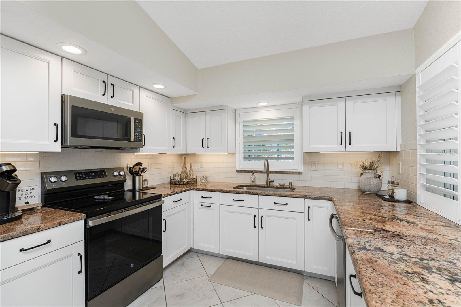 PUNTA GORDA ISLES SEC 11 - Residential