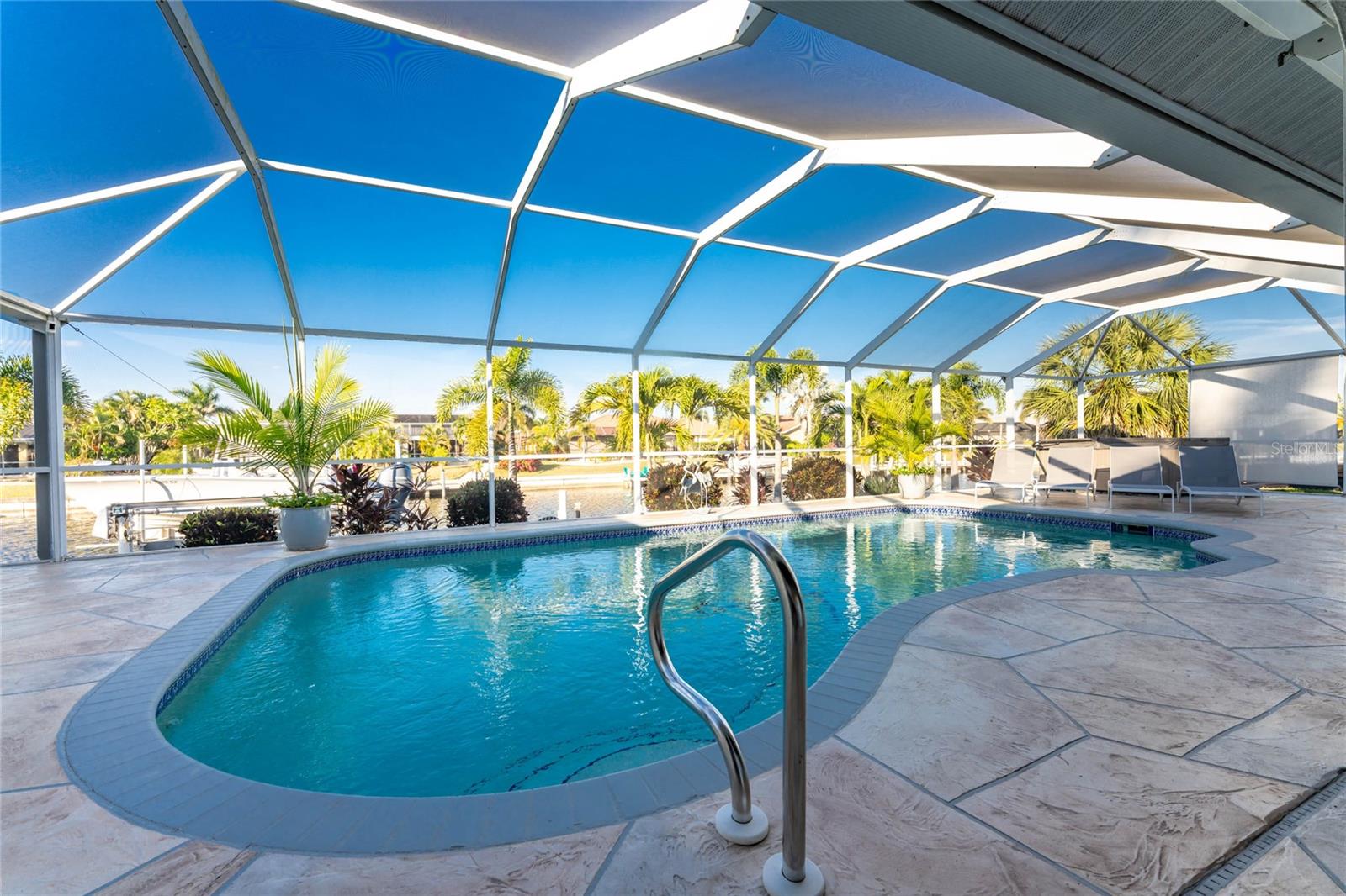 PUNTA GORDA ISLES SEC 11 - Residential