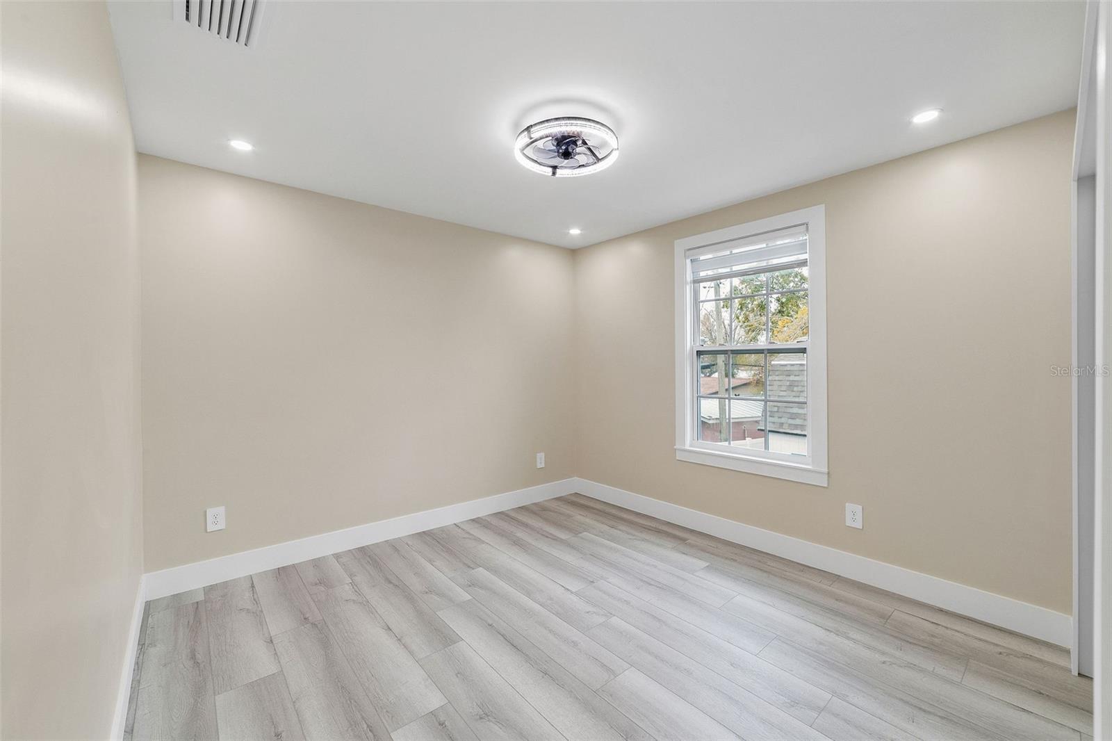 WEST PARK ESTATES UNIT 2 - Residential