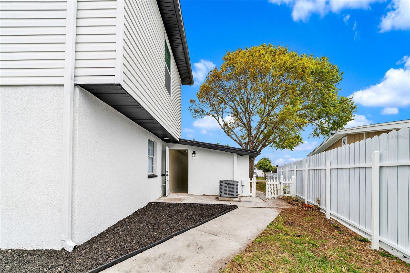 WEST PARK ESTATES UNIT 2 - Residential