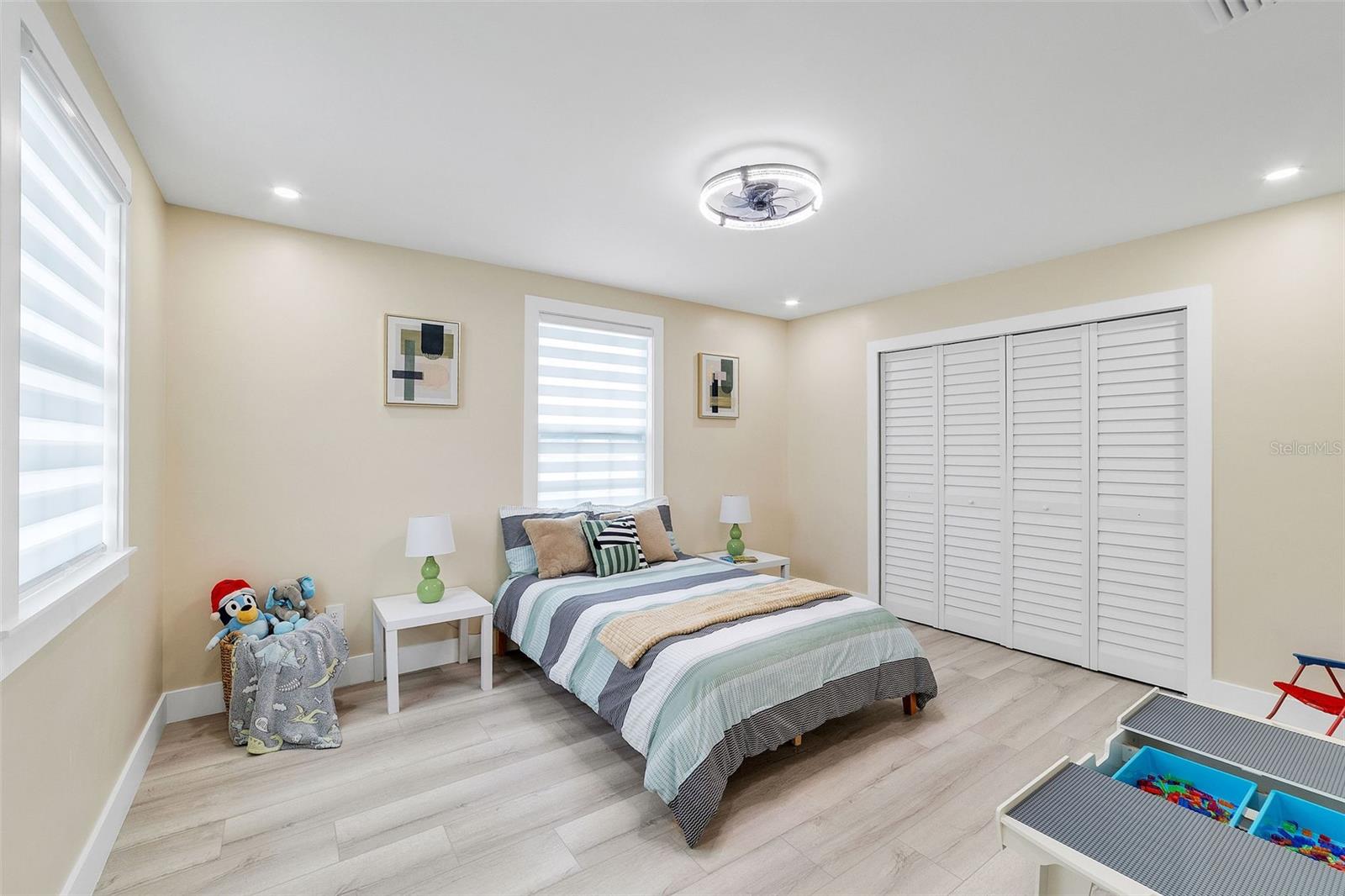 WEST PARK ESTATES UNIT 2 - Residential