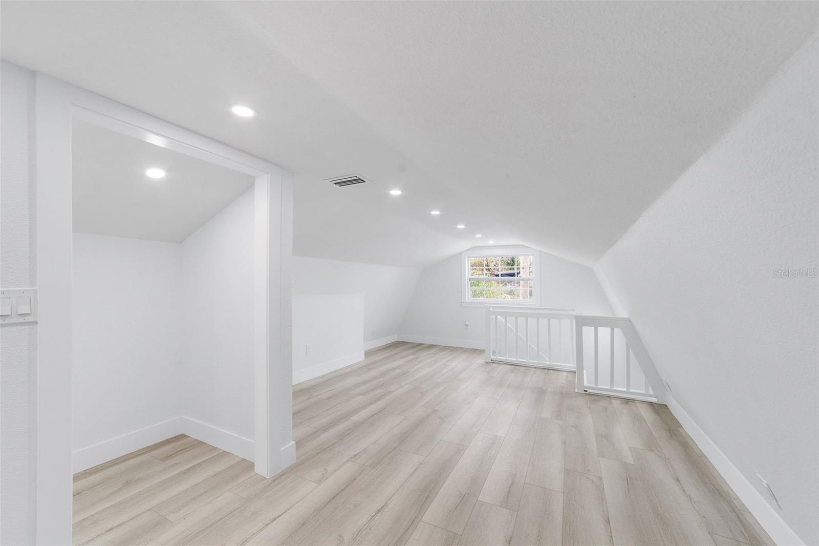 WEST PARK ESTATES UNIT 2 - Residential