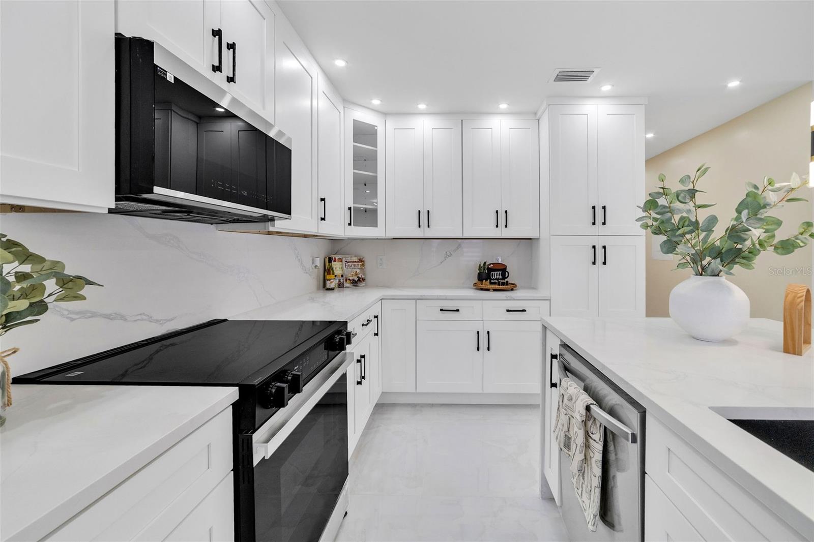 WEST PARK ESTATES UNIT 2 - Residential