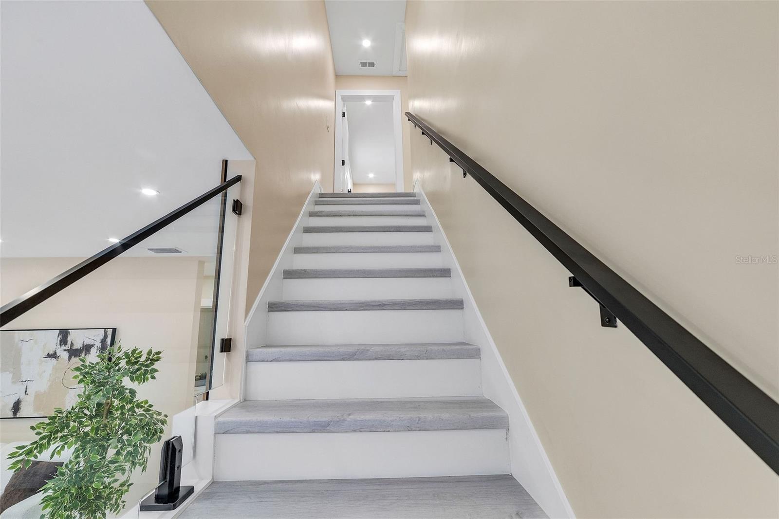 WEST PARK ESTATES UNIT 2 - Residential