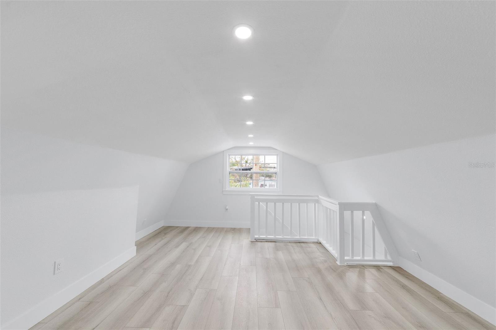 WEST PARK ESTATES UNIT 2 - Residential