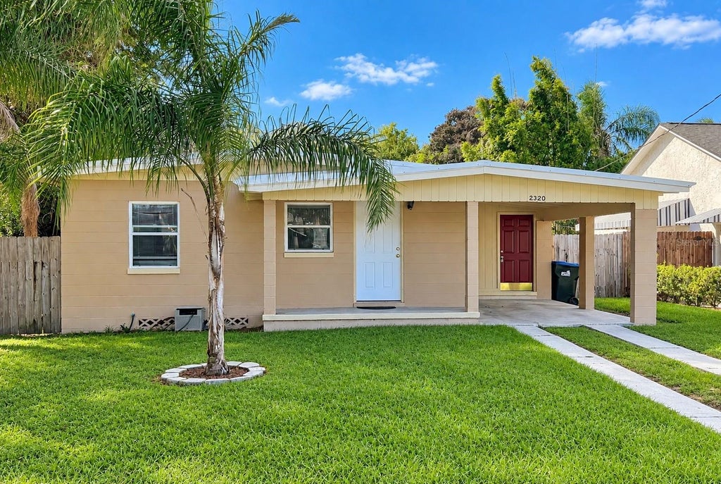 Photo of 2320 Dawley Avenue, Orlando, FL 32806 (MLS # O6452148)