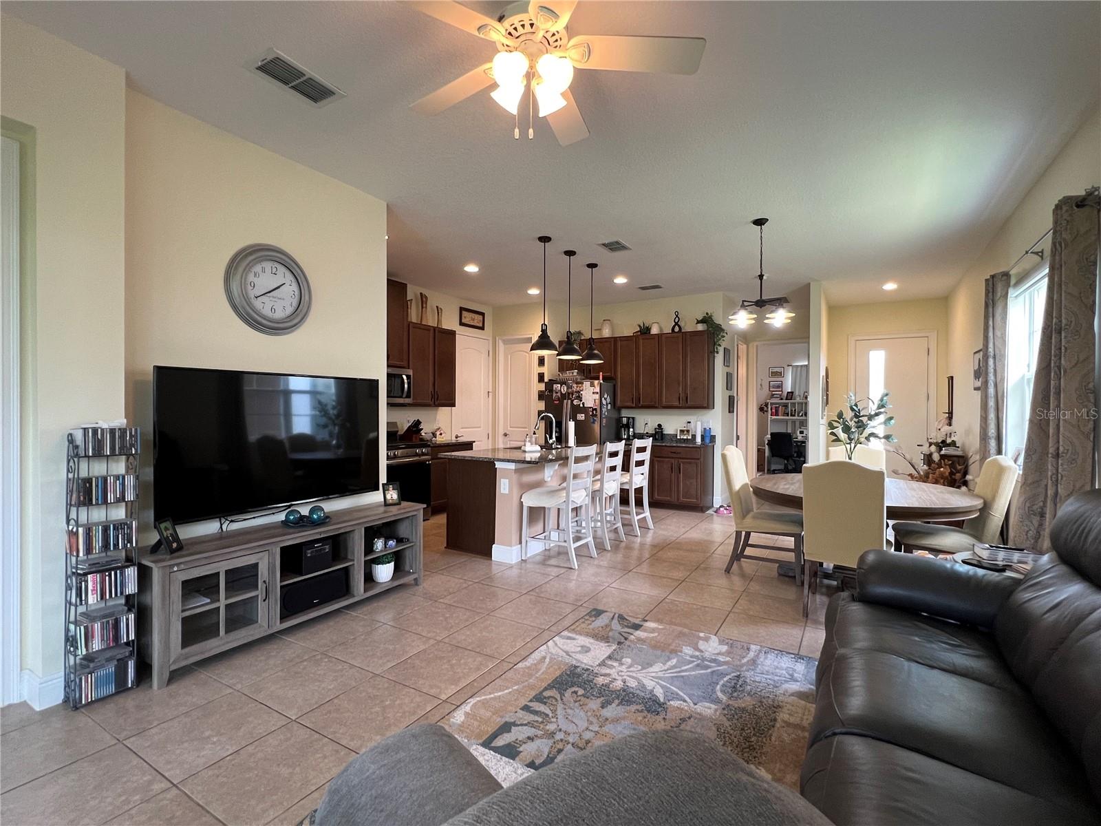 NORTHWEST LAKESIDE GROVES PH 2 - Residential