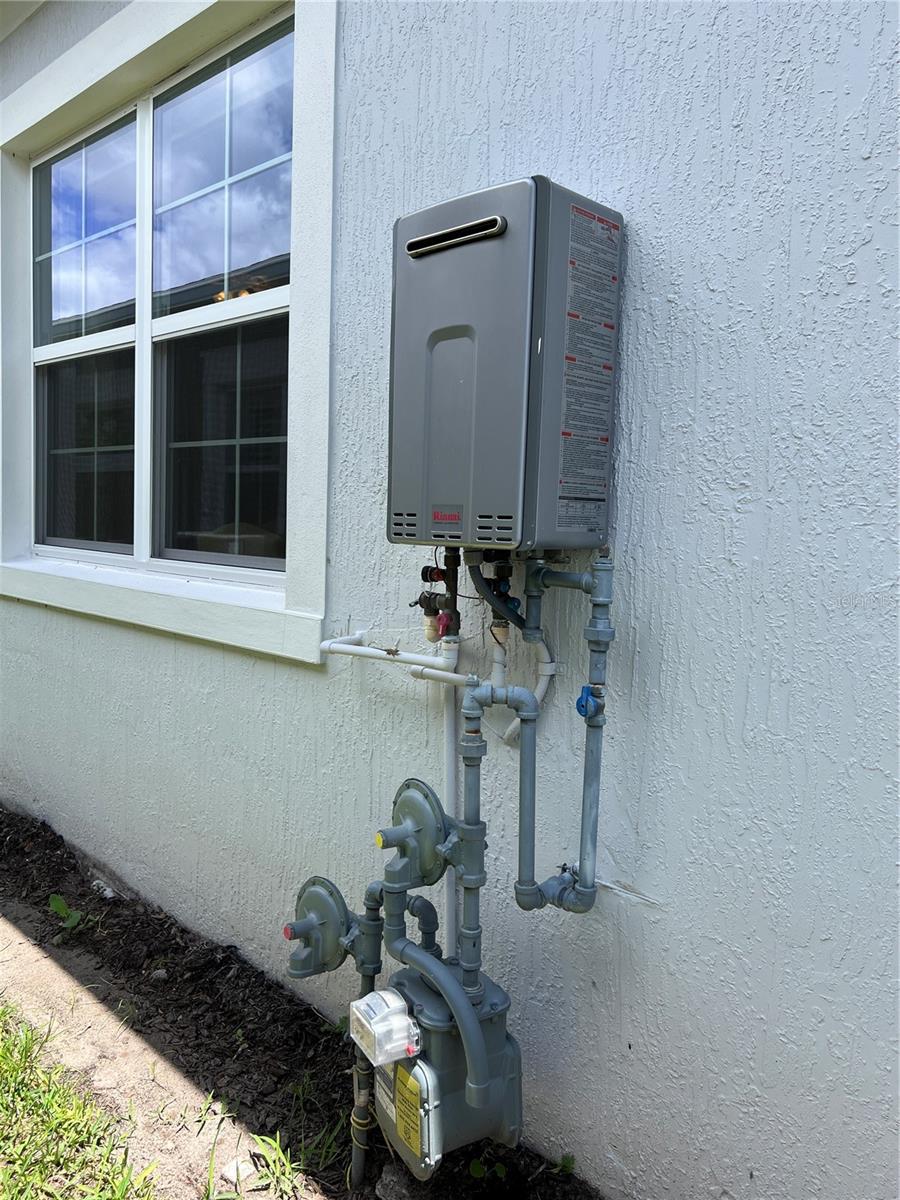 NORTHWEST LAKESIDE GROVES PH 2 - Residential