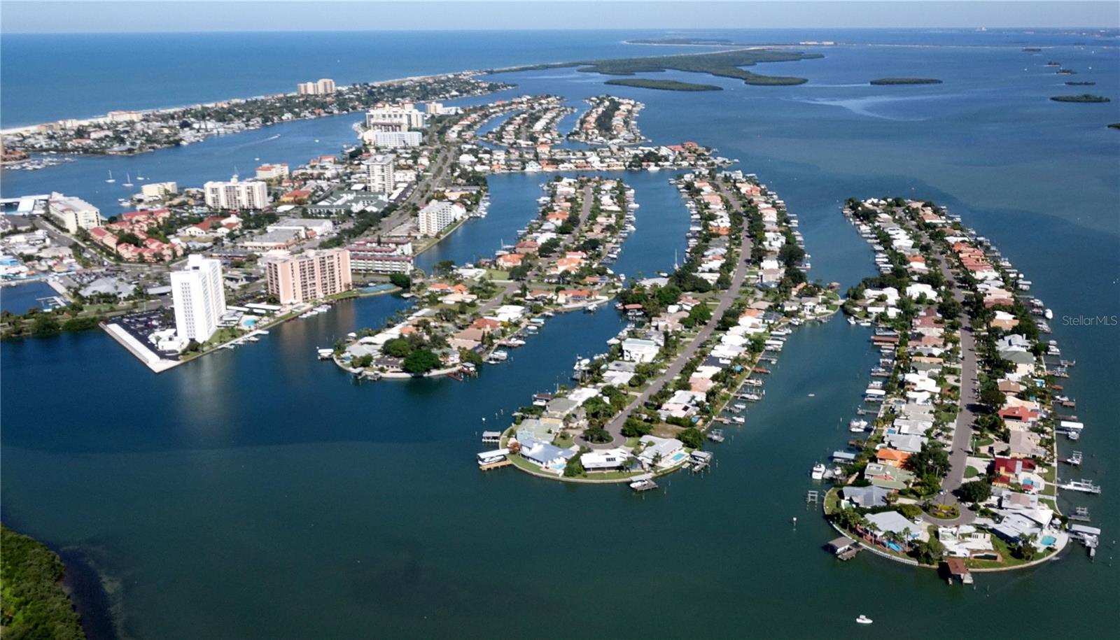 ISLAND VIEW CONDO - Residential
