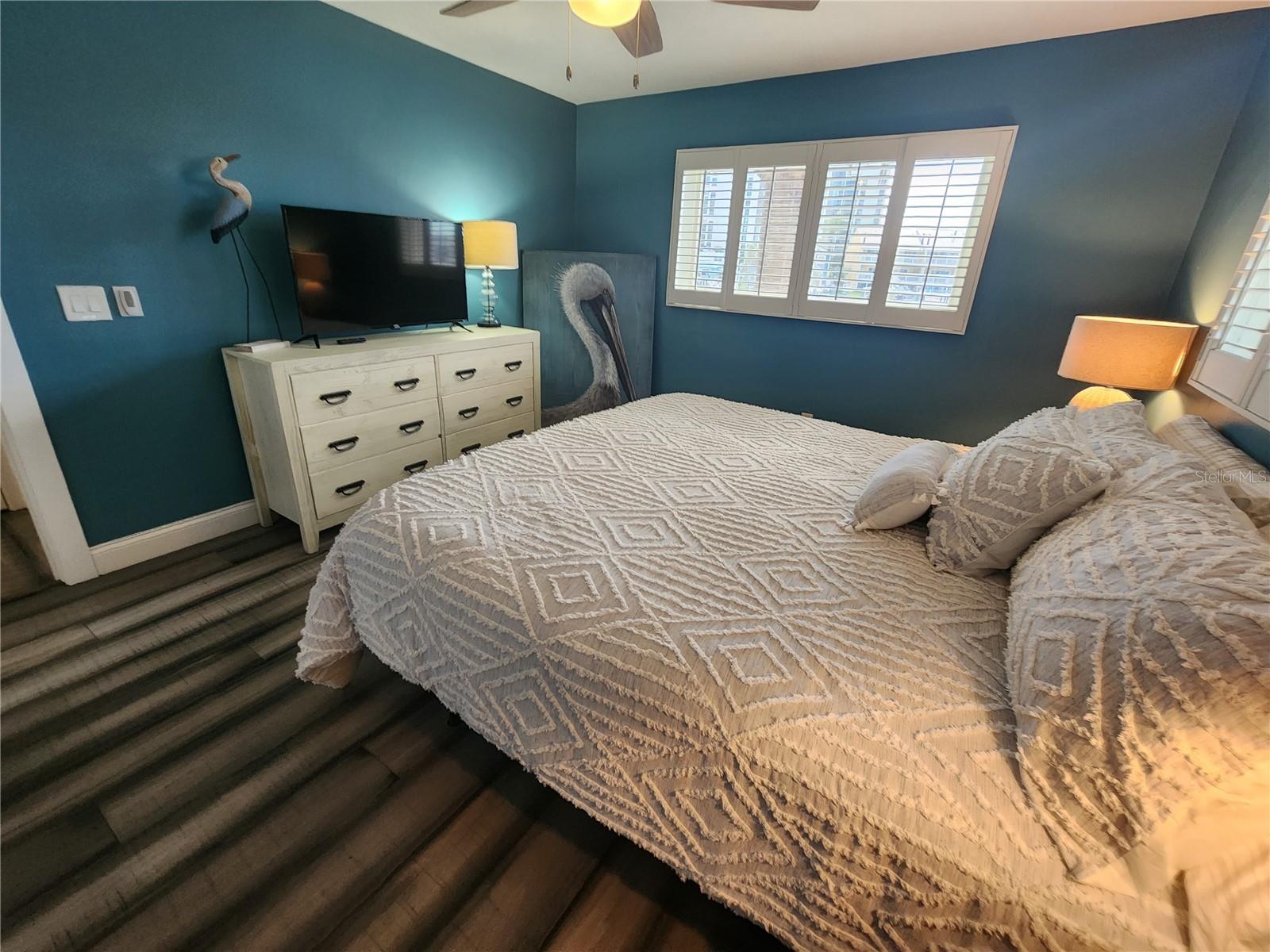 ISLAND VIEW CONDO - Residential