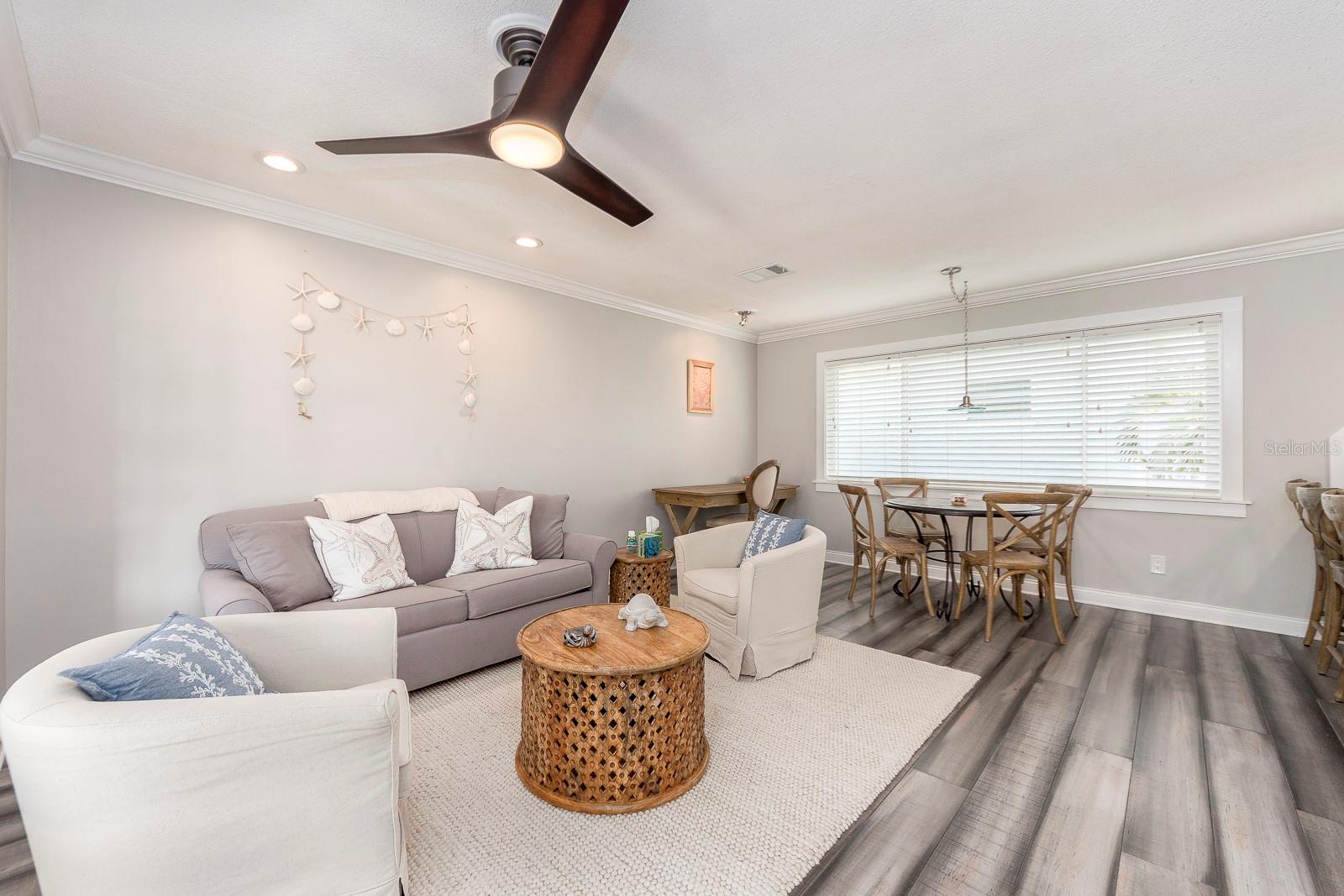 ISLAND VIEW CONDO - Residential