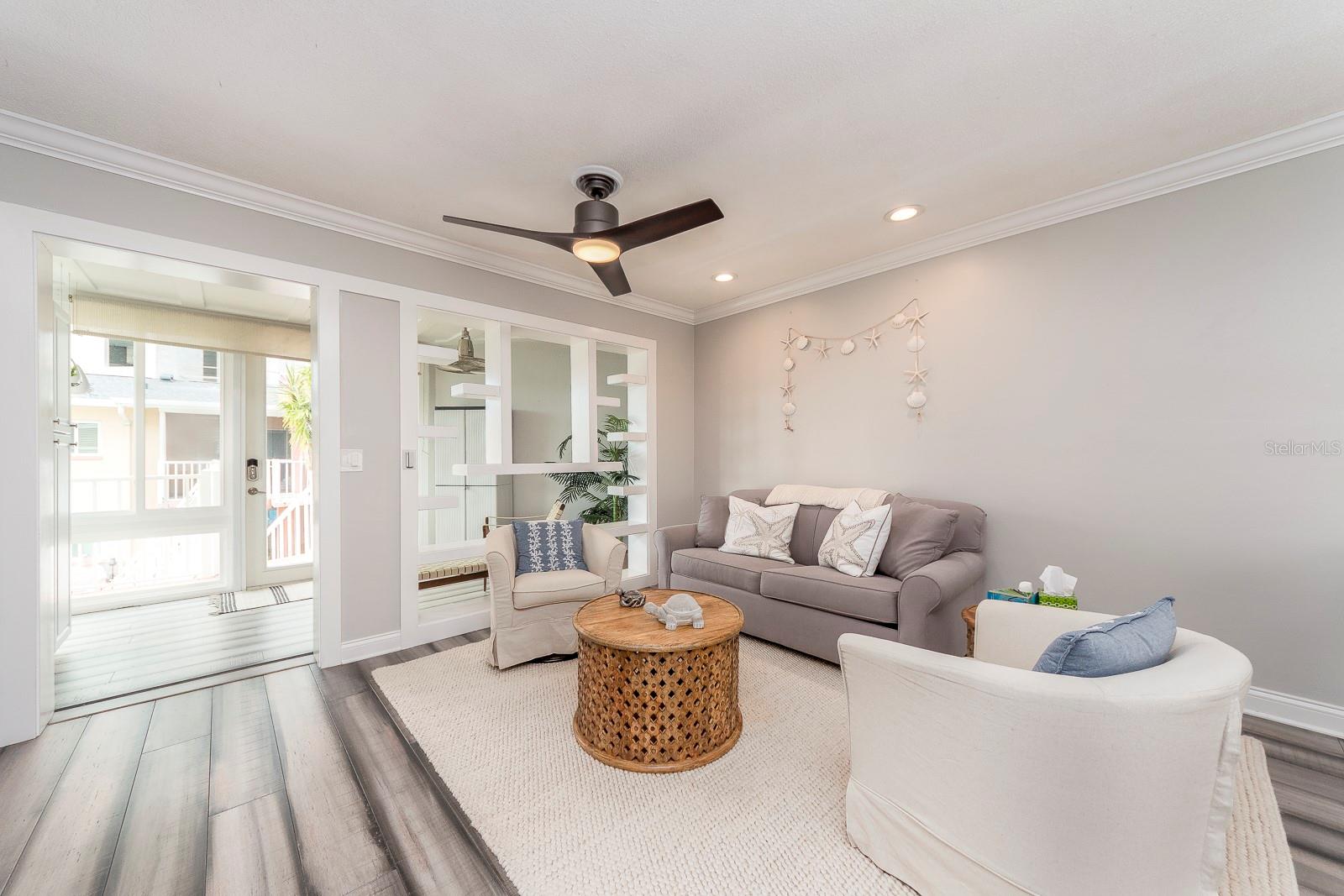 ISLAND VIEW CONDO - Residential