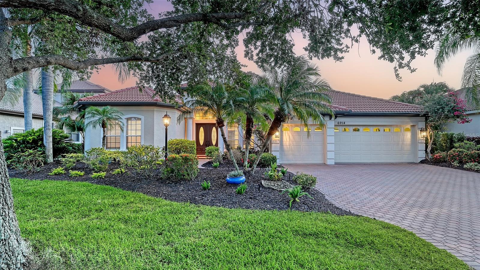 6914 DOMINION LANE