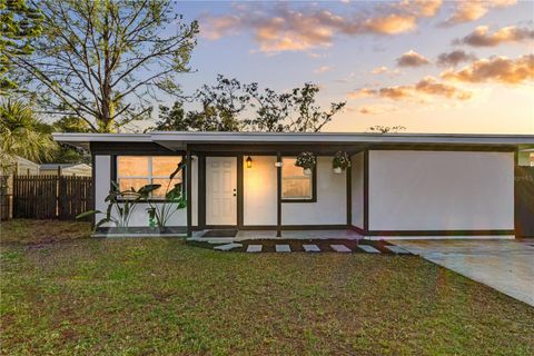 Photo of 6903 Travis Boulevard, Tampa, FL 33610 (MLS # TB8458920)