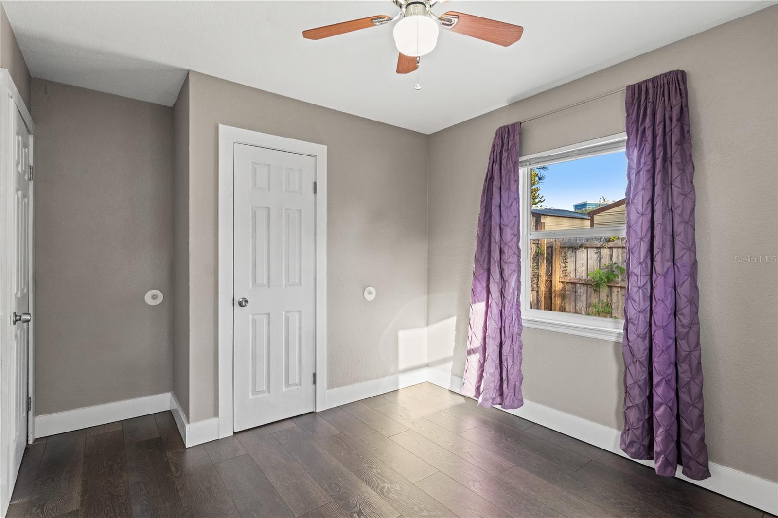 EAST LAKE PARK UNIT THREE - Residential